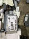 Sol ön kapı cam krikosu motoru Volkswagen Jetta 162, 163, AV3, AV2, AY2, AY3